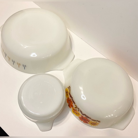 Vintage Fire King Bakeware Bundle Anchor Hocking Pyr-o-rey 3 Pyrex Milk Glass - Picture 5 of 5